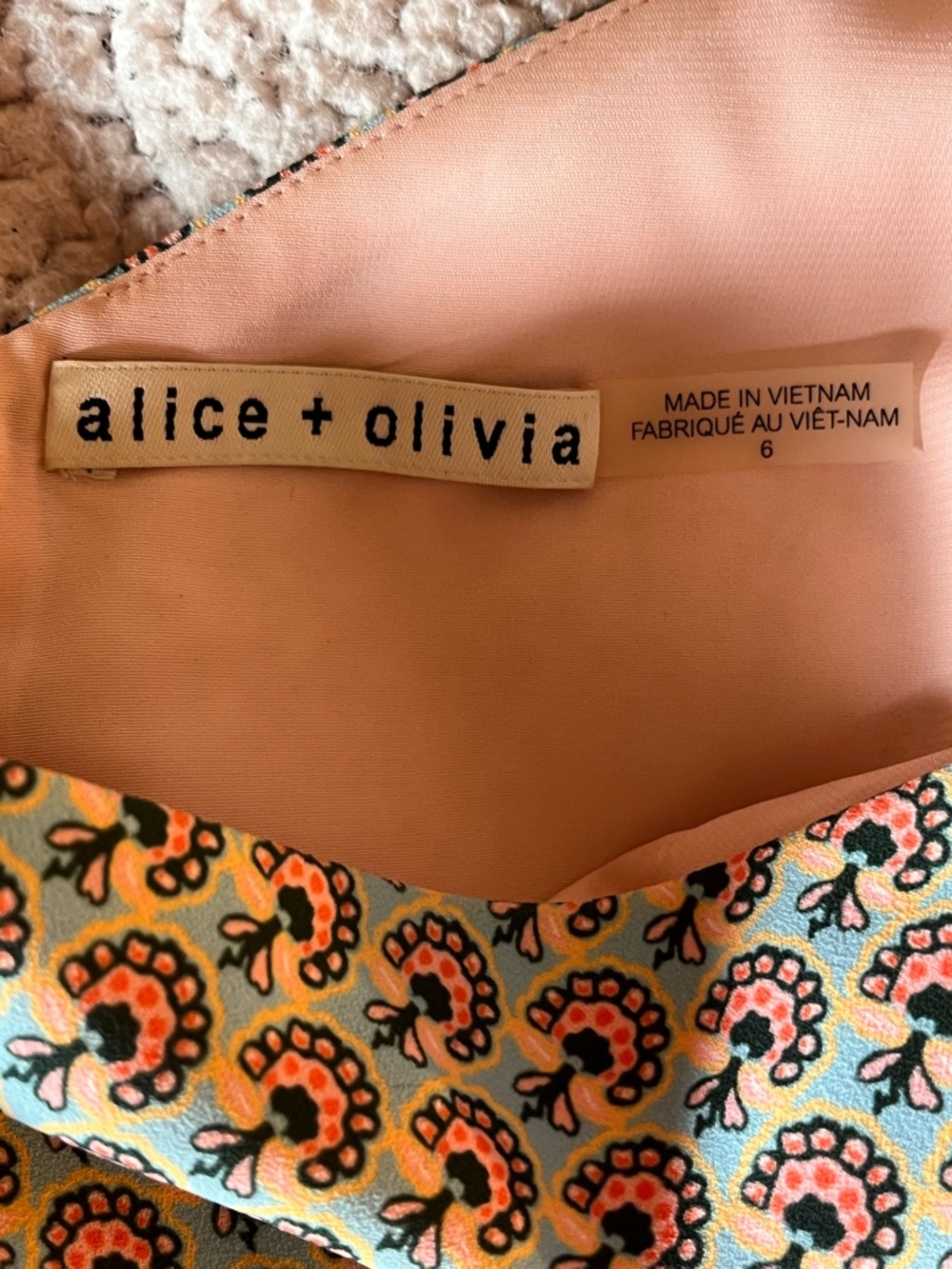 Alice + Olivia Dana Printed Puff Sleeve Mini Dress - Solstice Floral - Size 6 - Picture 8 of 12